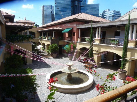 Plaza Fontabella Shopping Center